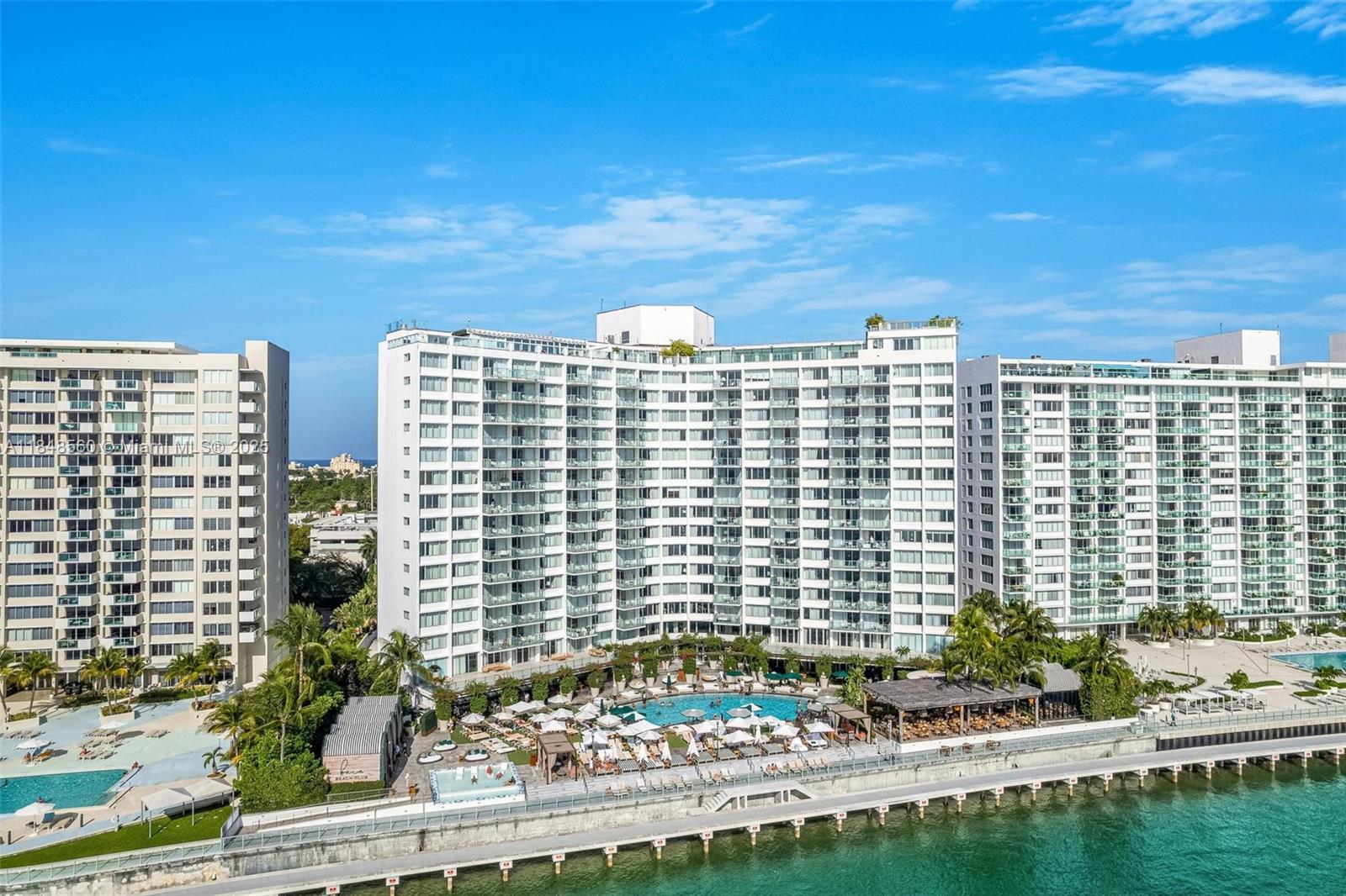 1100 West Ave # 820