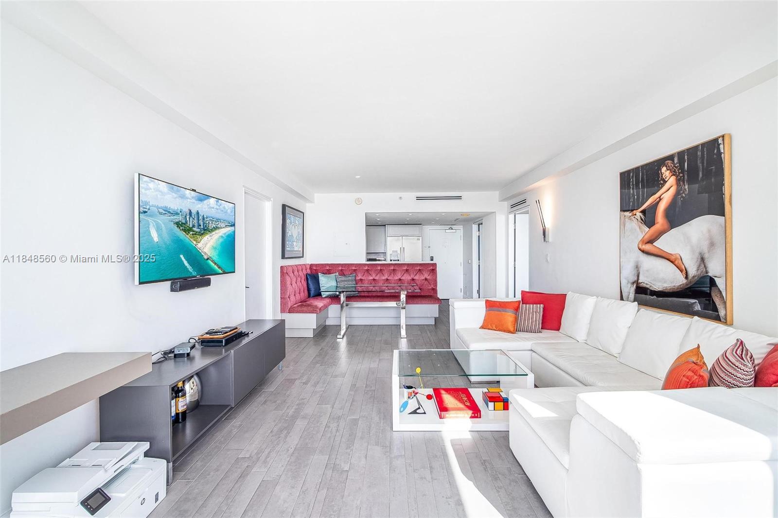 1100 West Ave # 820