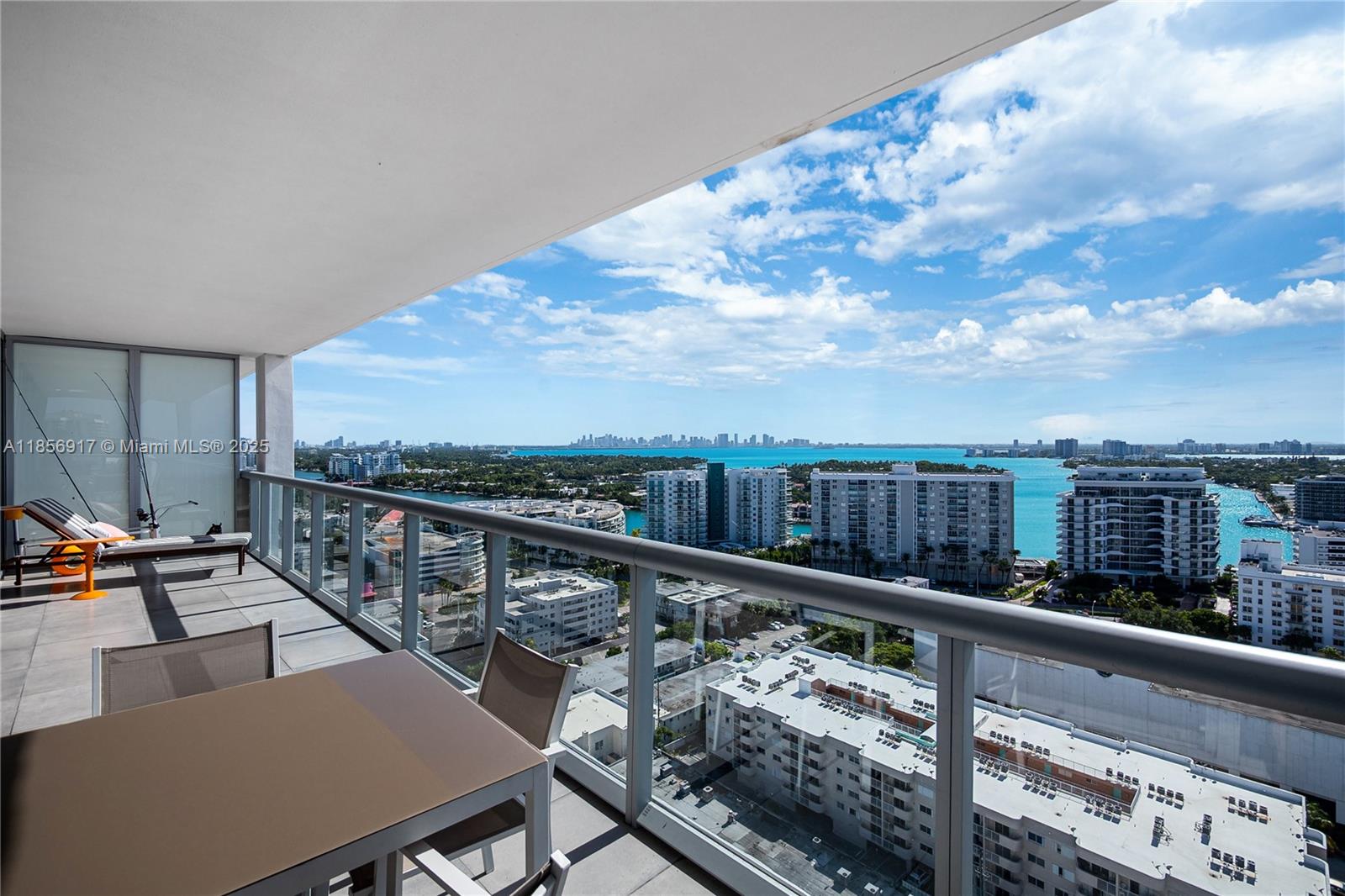 6799 Collins Ave # 02 Unit: LPH01 & 02