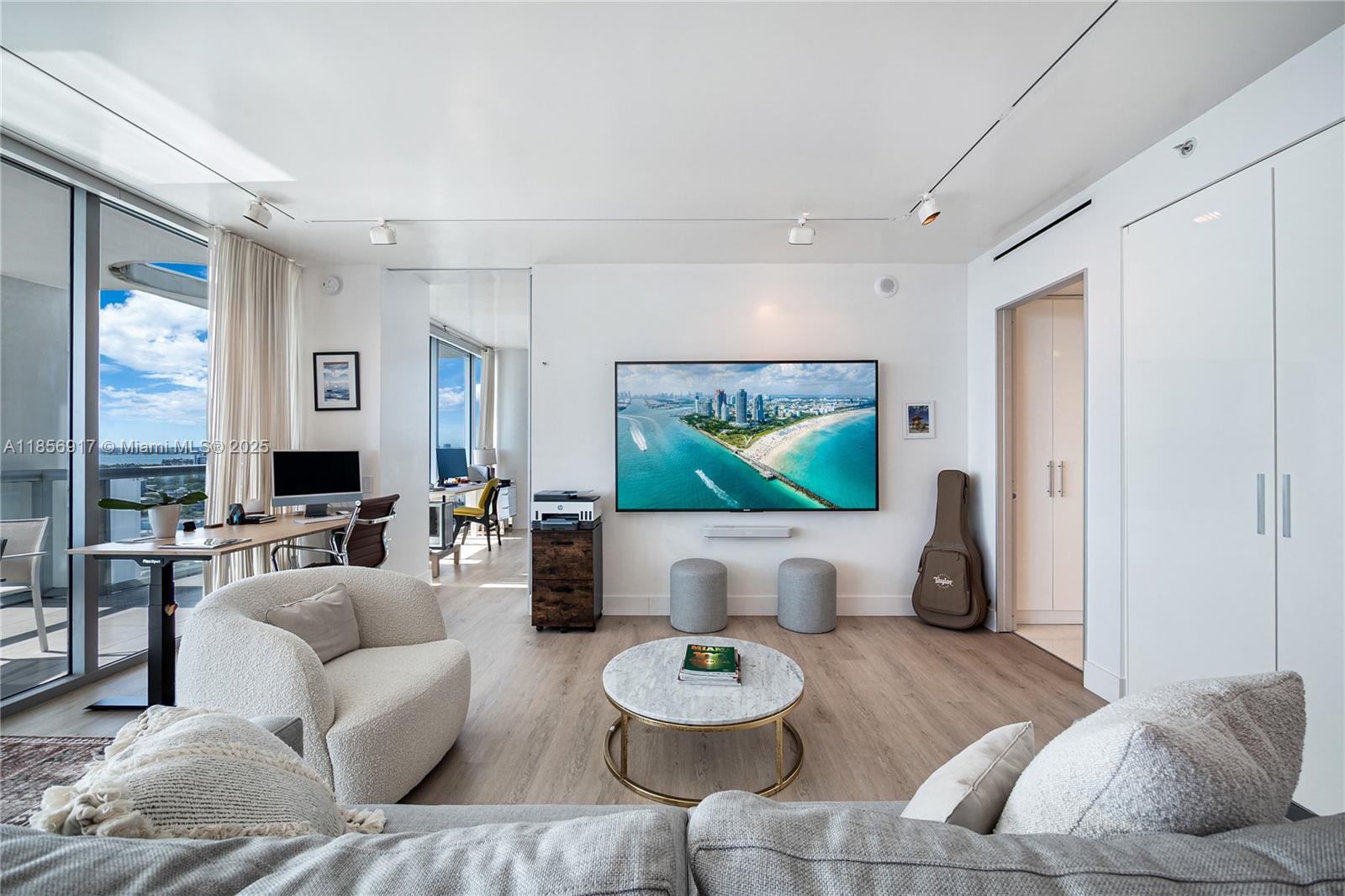 6799 Collins Ave # 02 Unit: LPH01 & 02