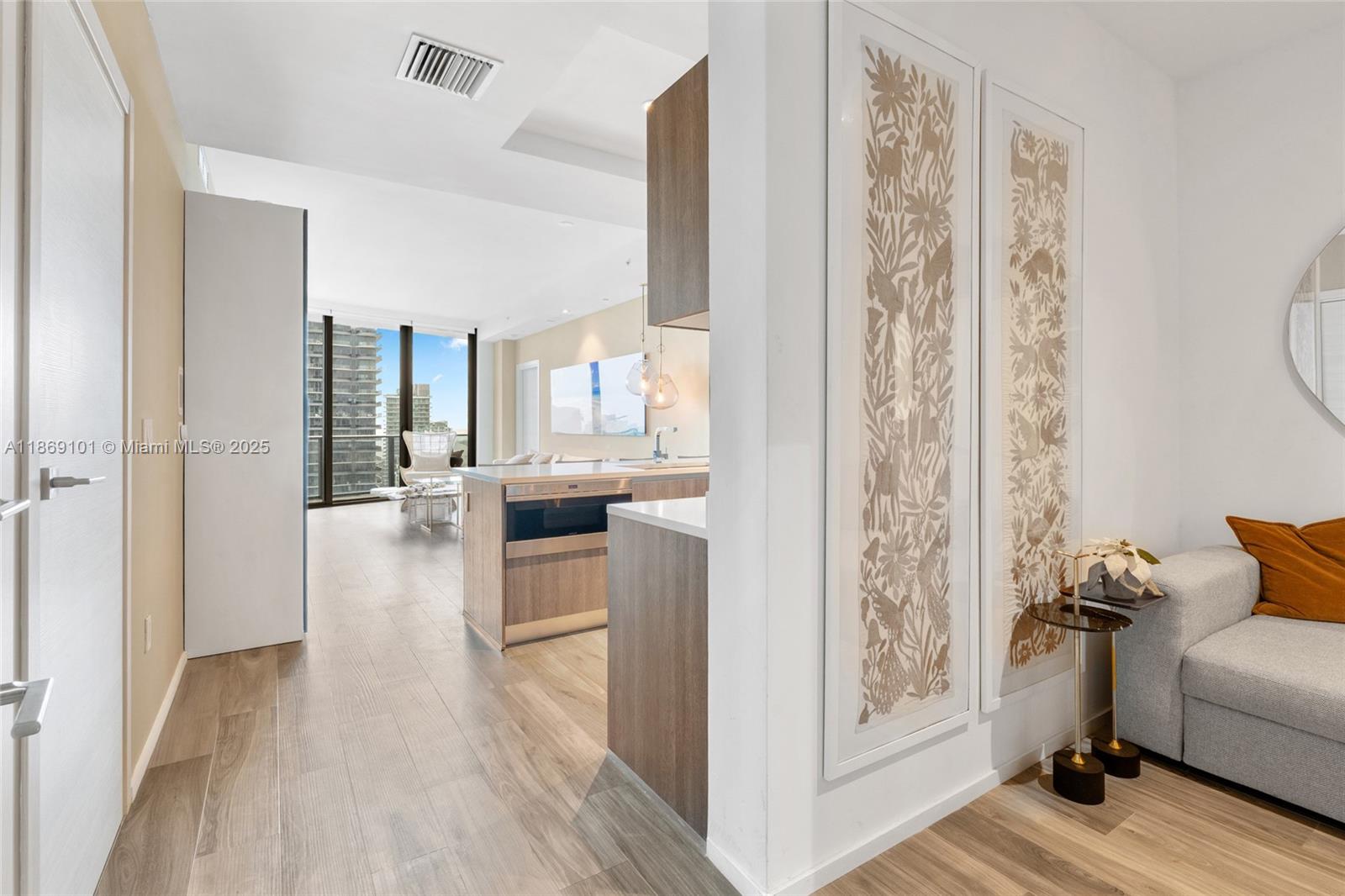801 S Miami Ave Unit: 4802