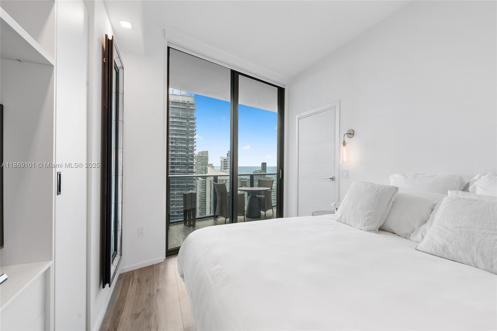 801 S Miami Ave Unit: 4802