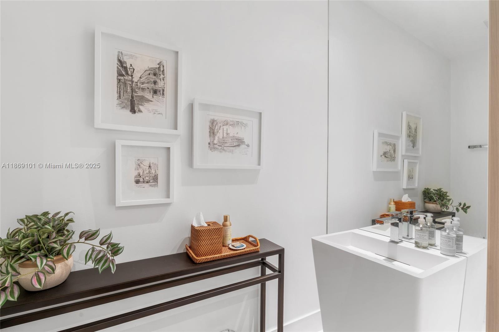 801 S Miami Ave Unit: 4802