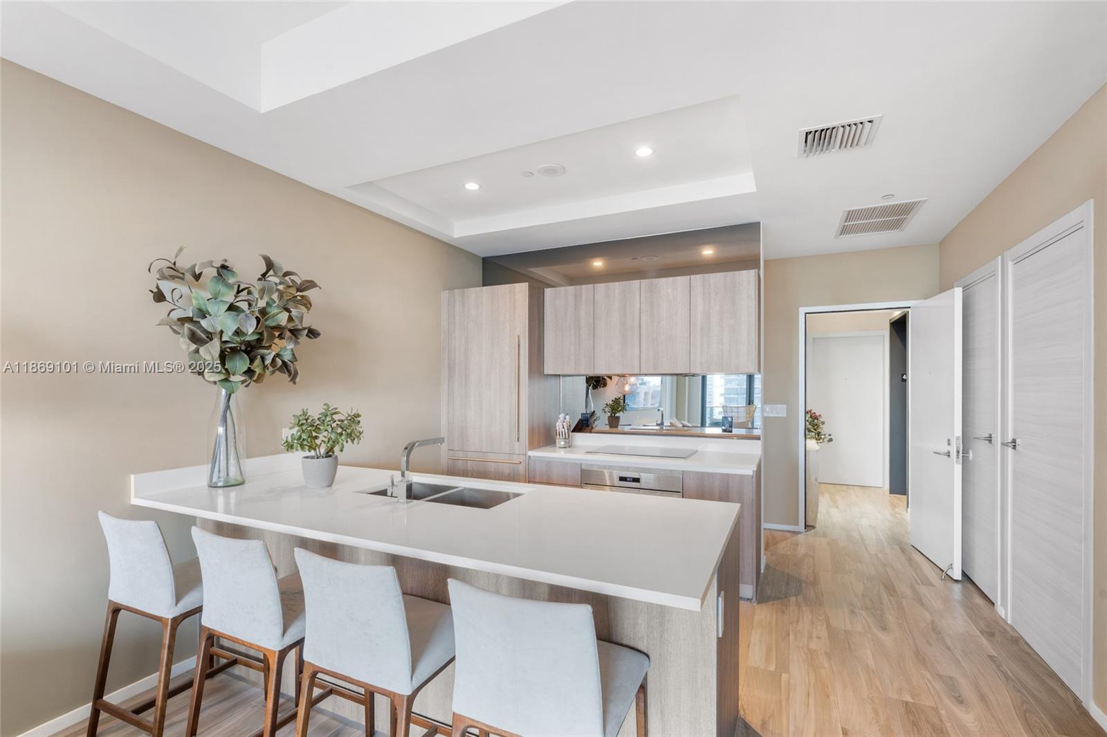 801 S Miami Ave Unit: 4802