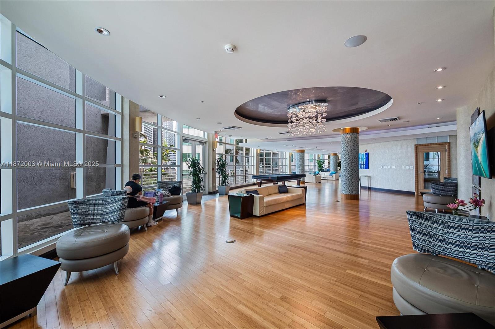 244 Biscayne Blvd # 445