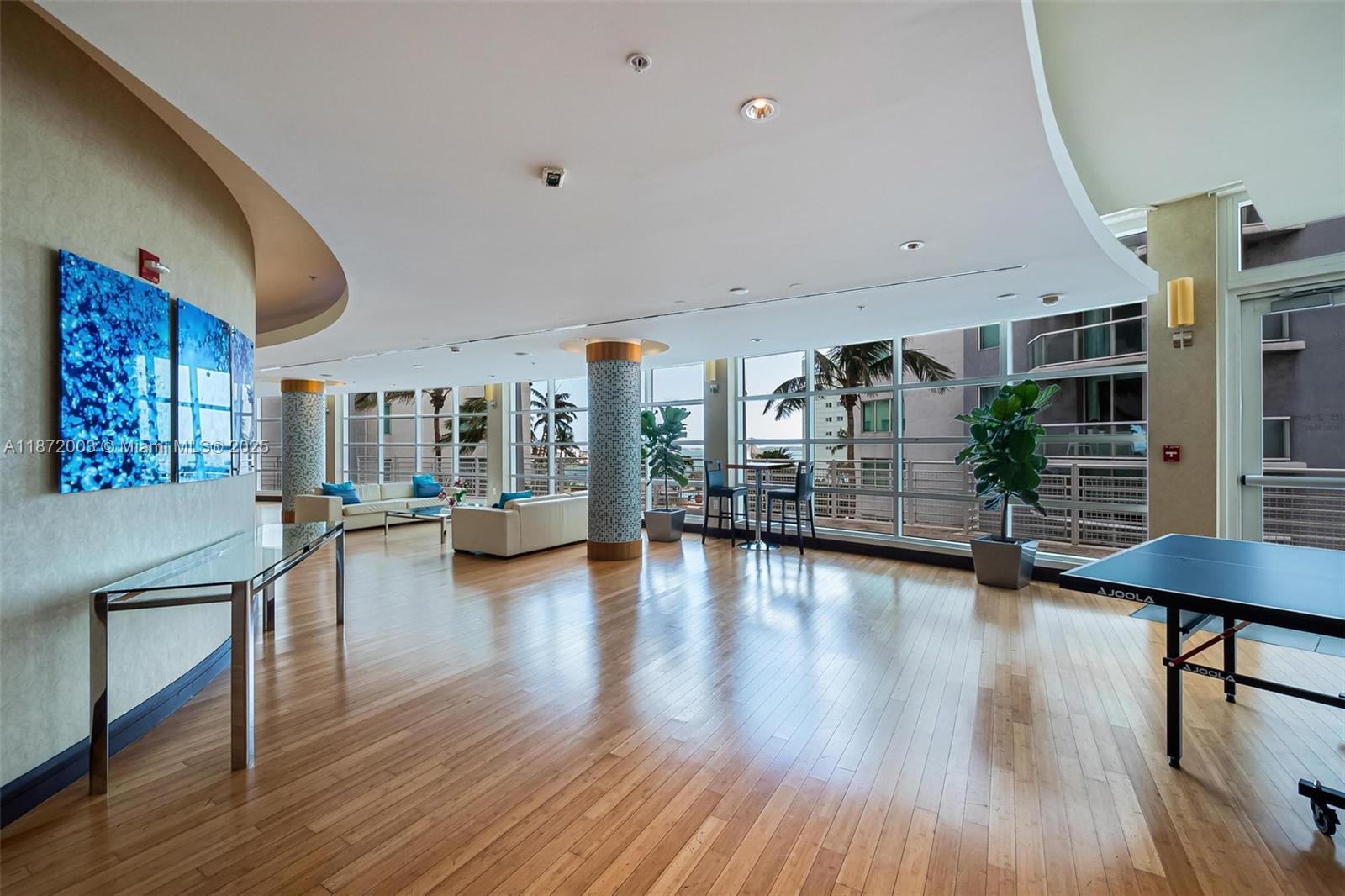 244 Biscayne Blvd # 445