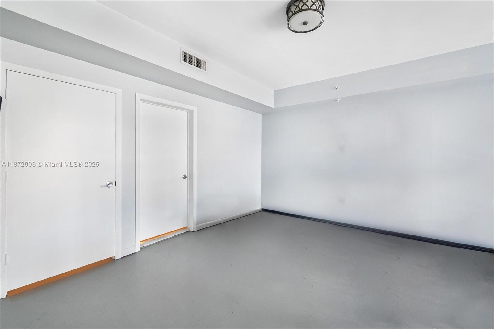 244 Biscayne Blvd # 445