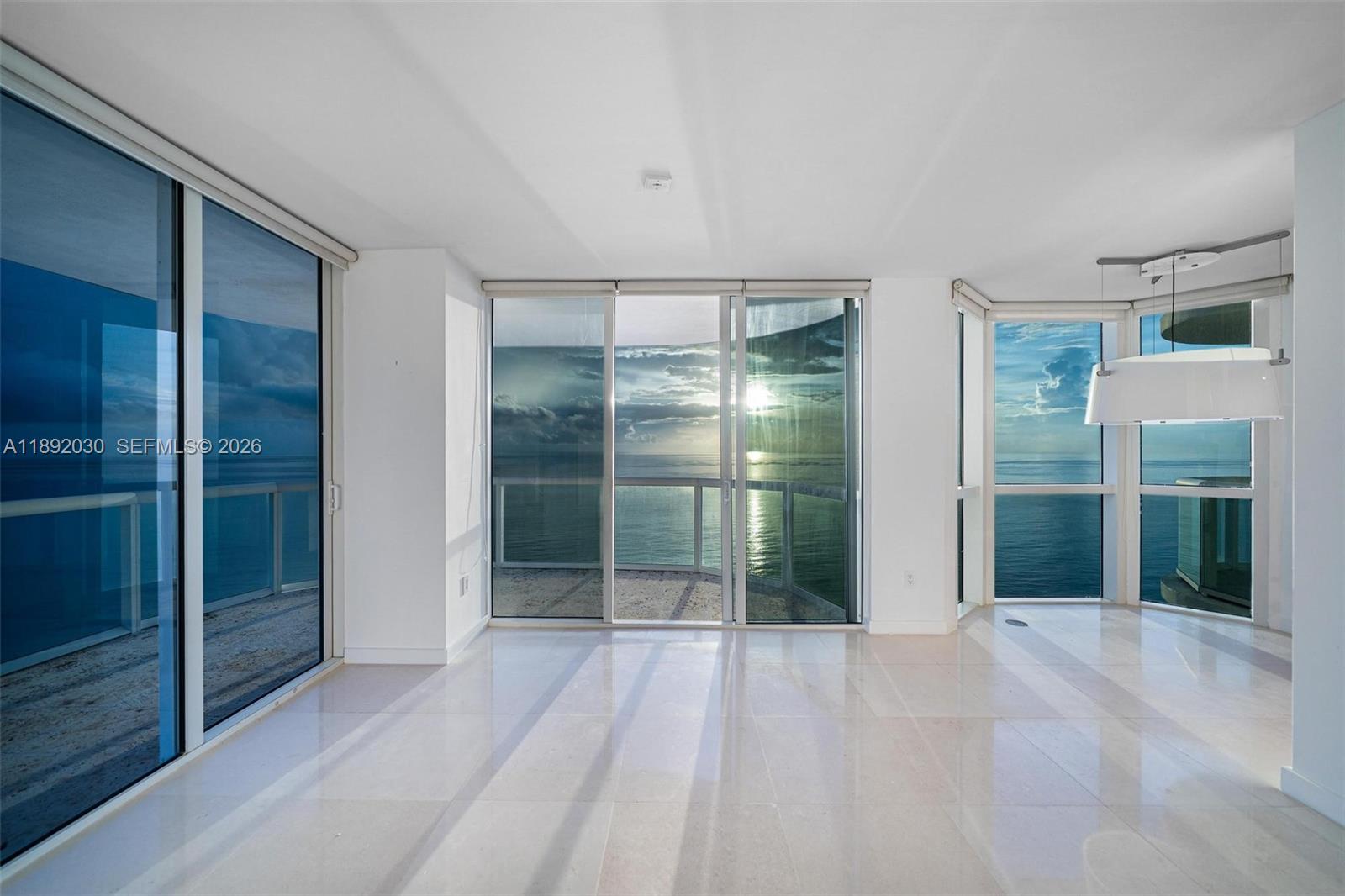 6365 Collins Ave # 2901