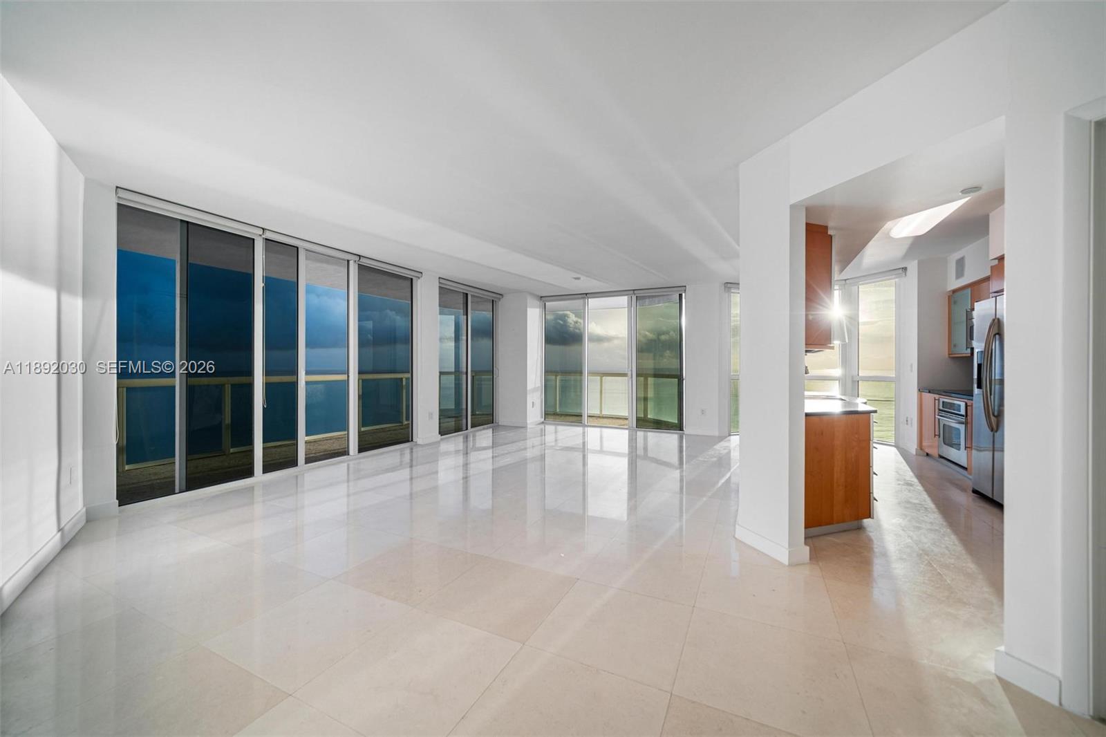6365 Collins Ave # 2901