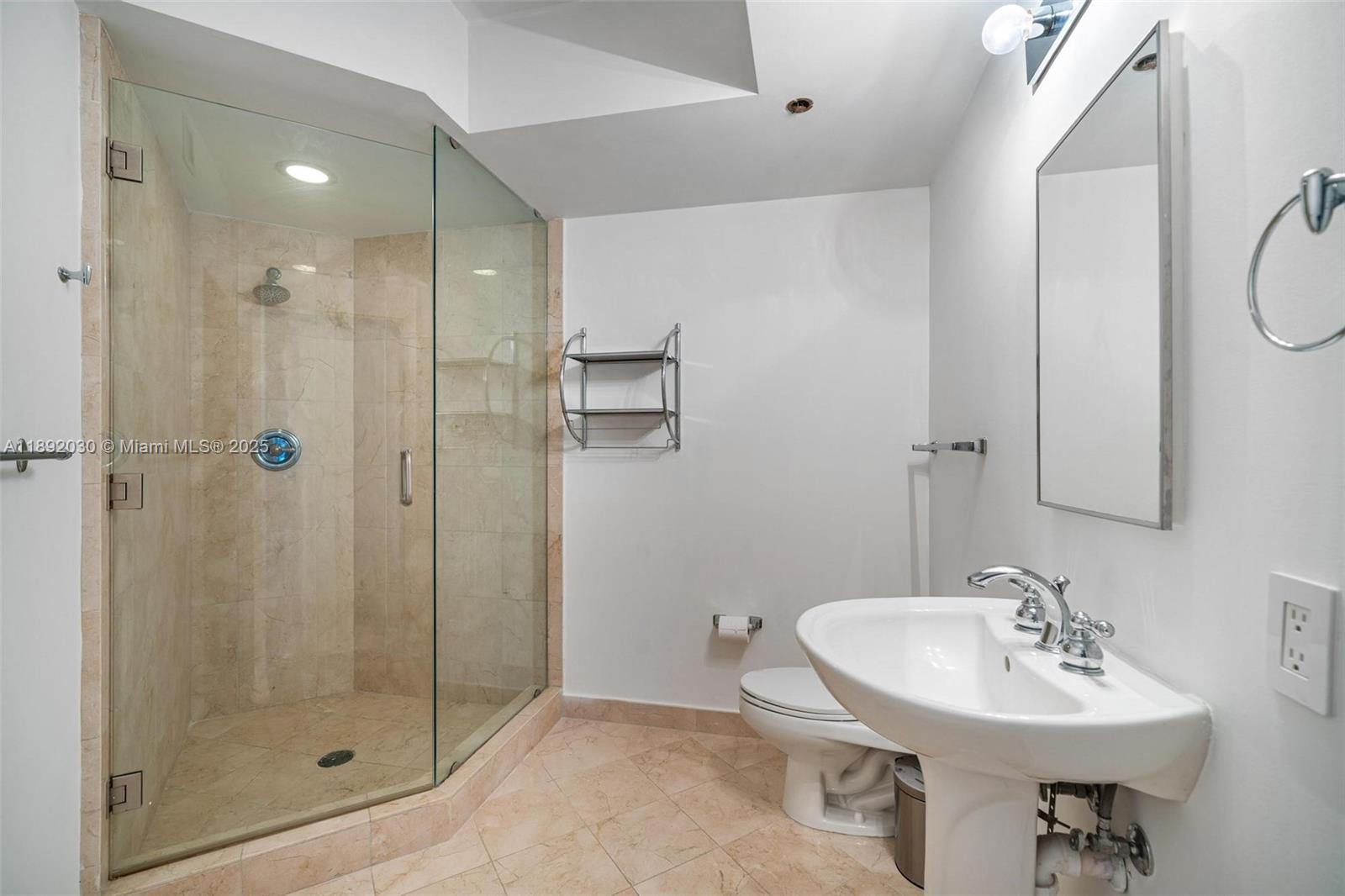 6365 Collins Ave # 2901