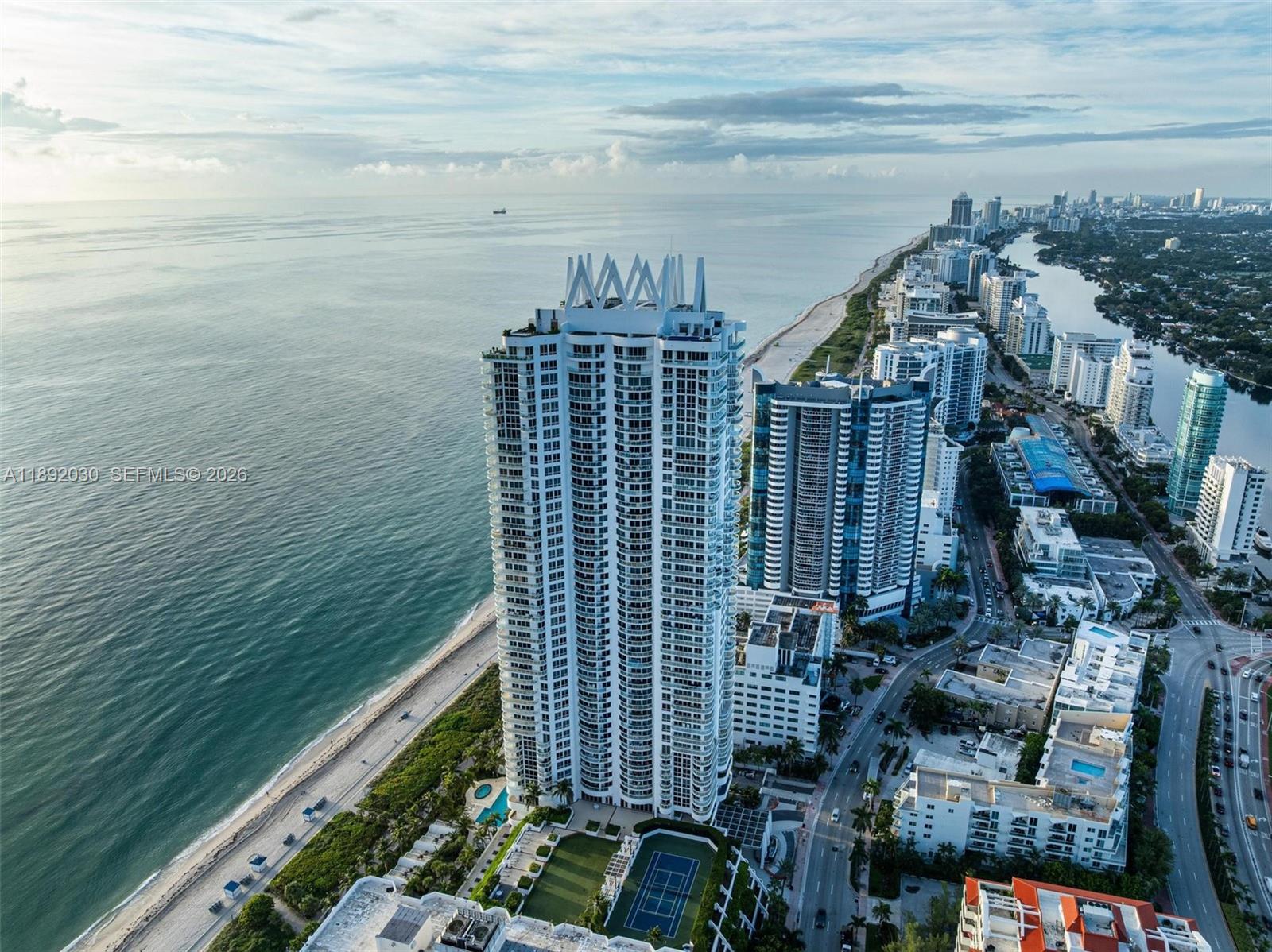 6365 Collins Ave # 2901