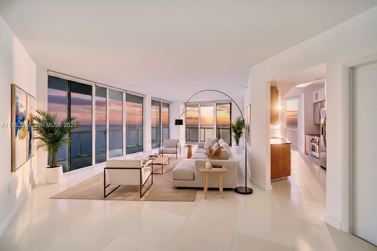 6365 Collins Ave # 2901