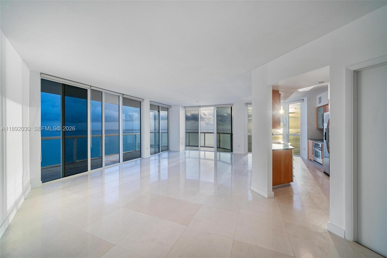 6365 Collins Ave # 2901