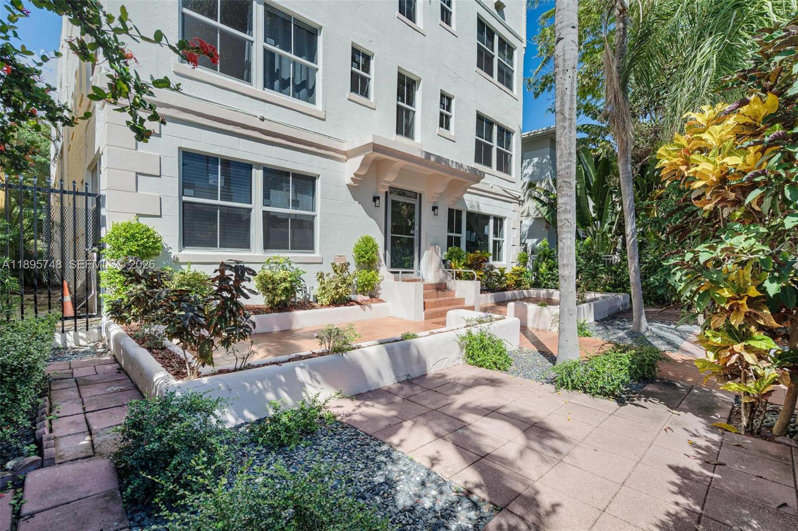 1320 Drexel Ave # 200