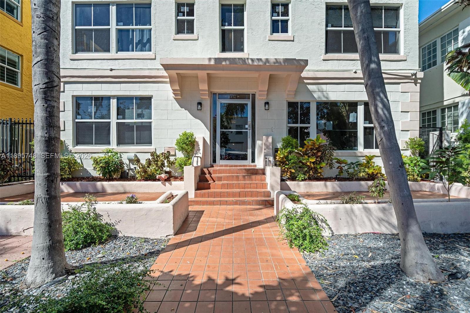 1320 Drexel Ave # 200