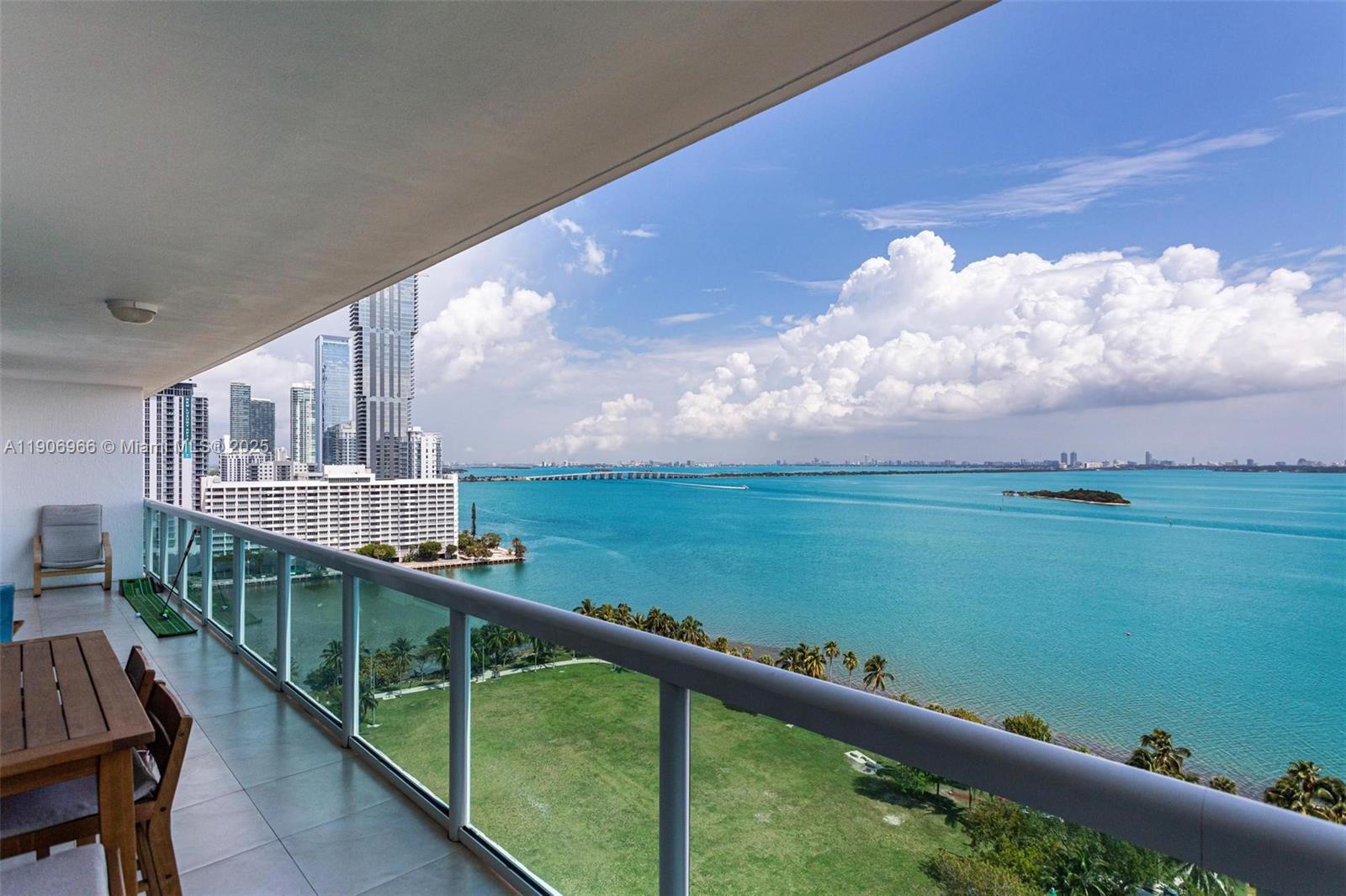 1800 N Bayshore Dr # 1807