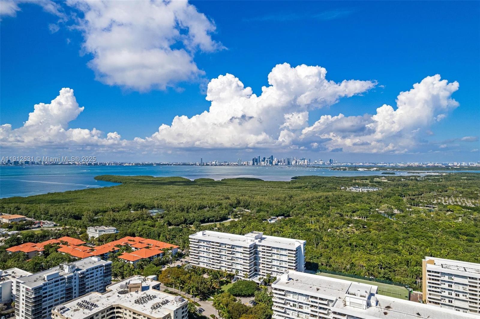 155 Ocean Lane Dr # 1002