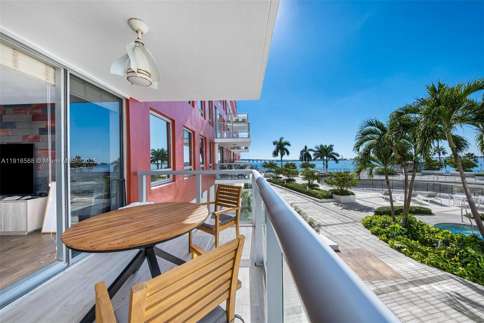 1541 Brickell Ave # C406