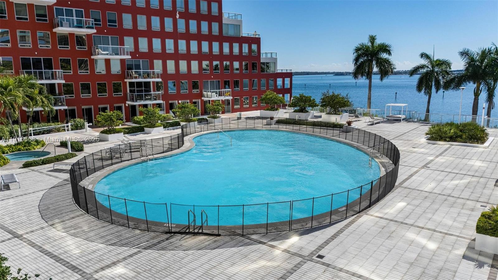 1541 Brickell Ave # C406