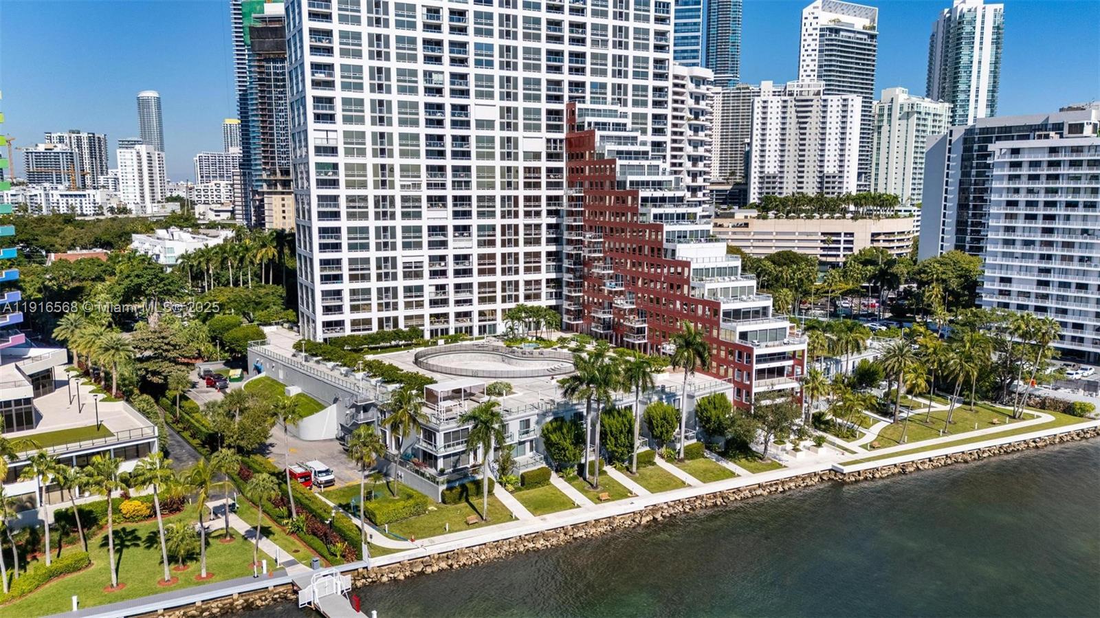 1541 Brickell Ave # C406