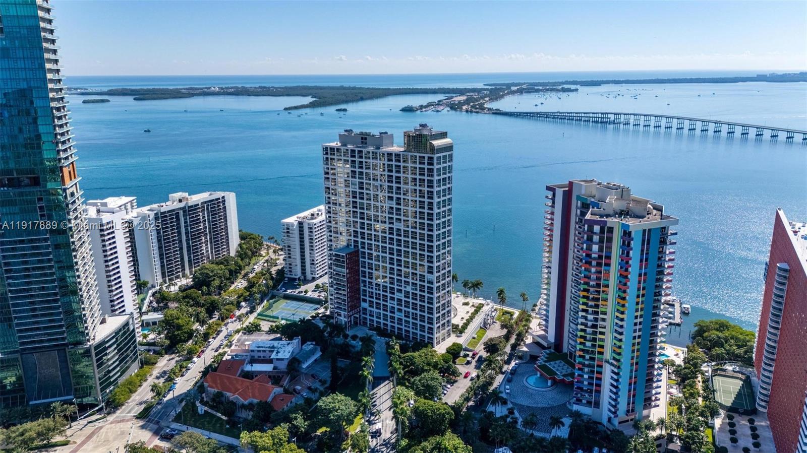 1541 Brickell Ave # C406