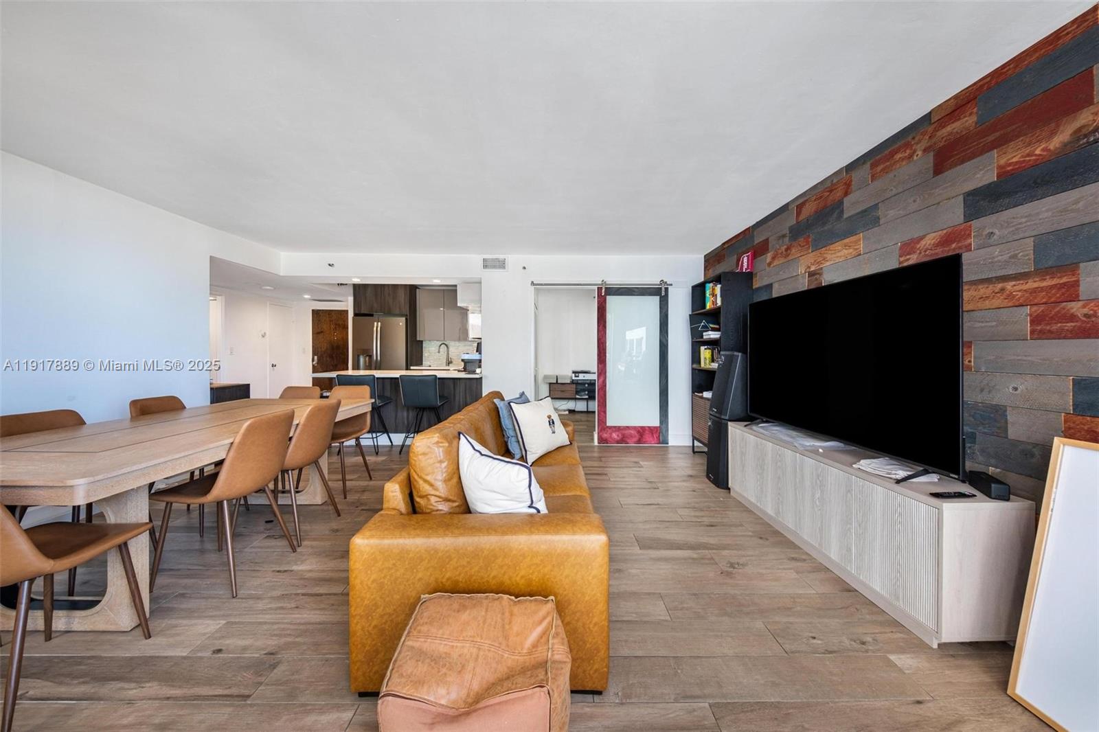 1541 Brickell Ave # C406