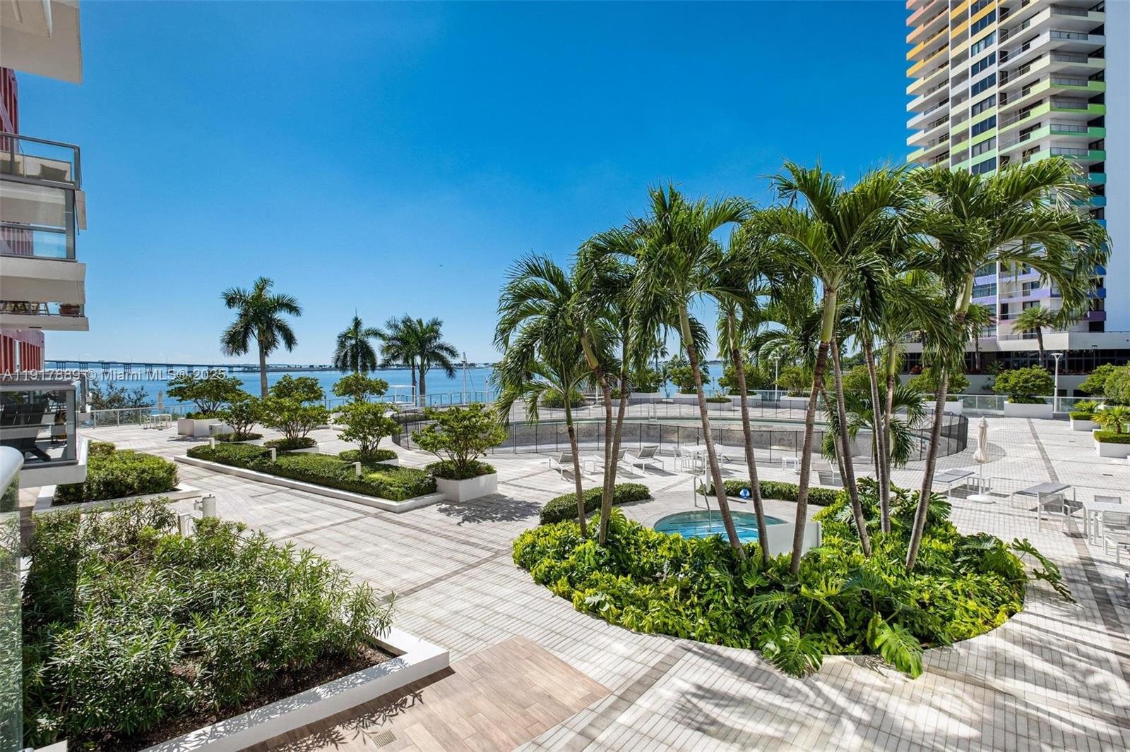 1541 Brickell Ave # C406