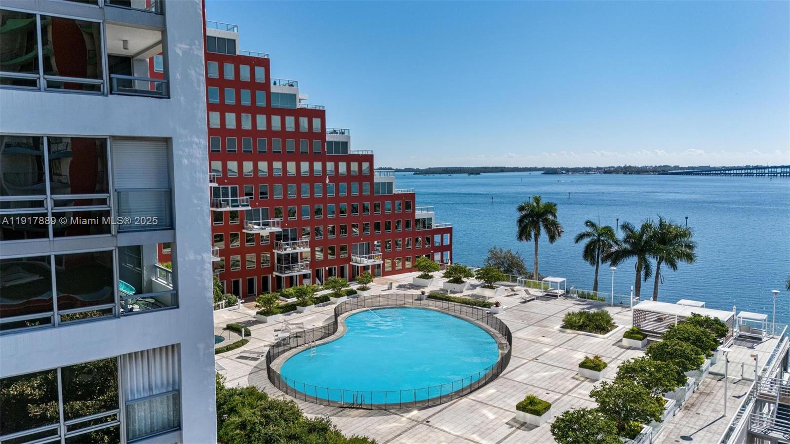 1541 Brickell Ave # C406