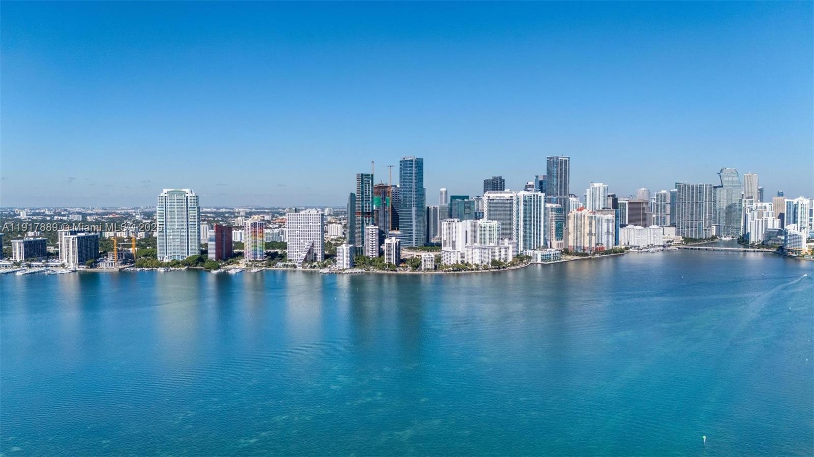 1541 Brickell Ave # C406
