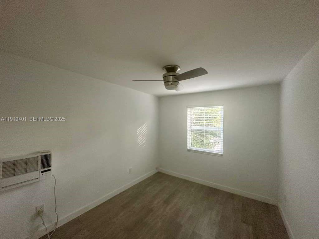 1150 SW 22nd St # 1