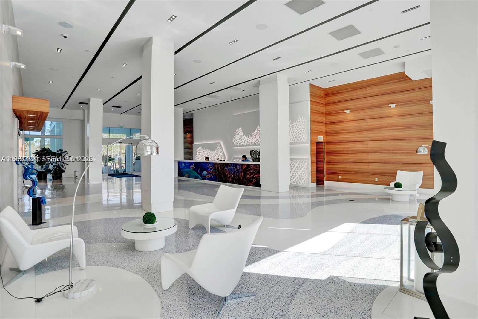 650 West Ave # 2001