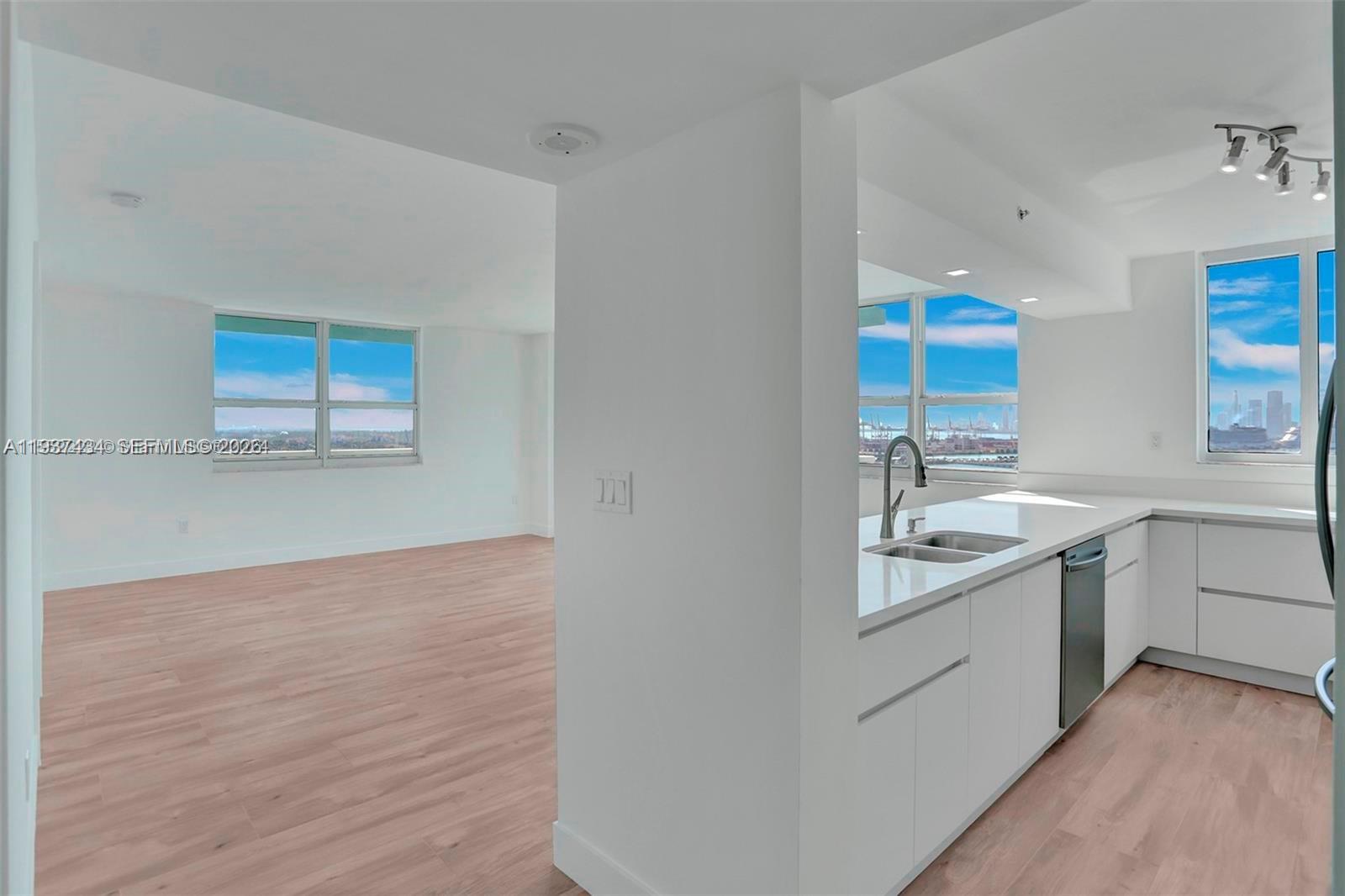 650 West Ave # 2001