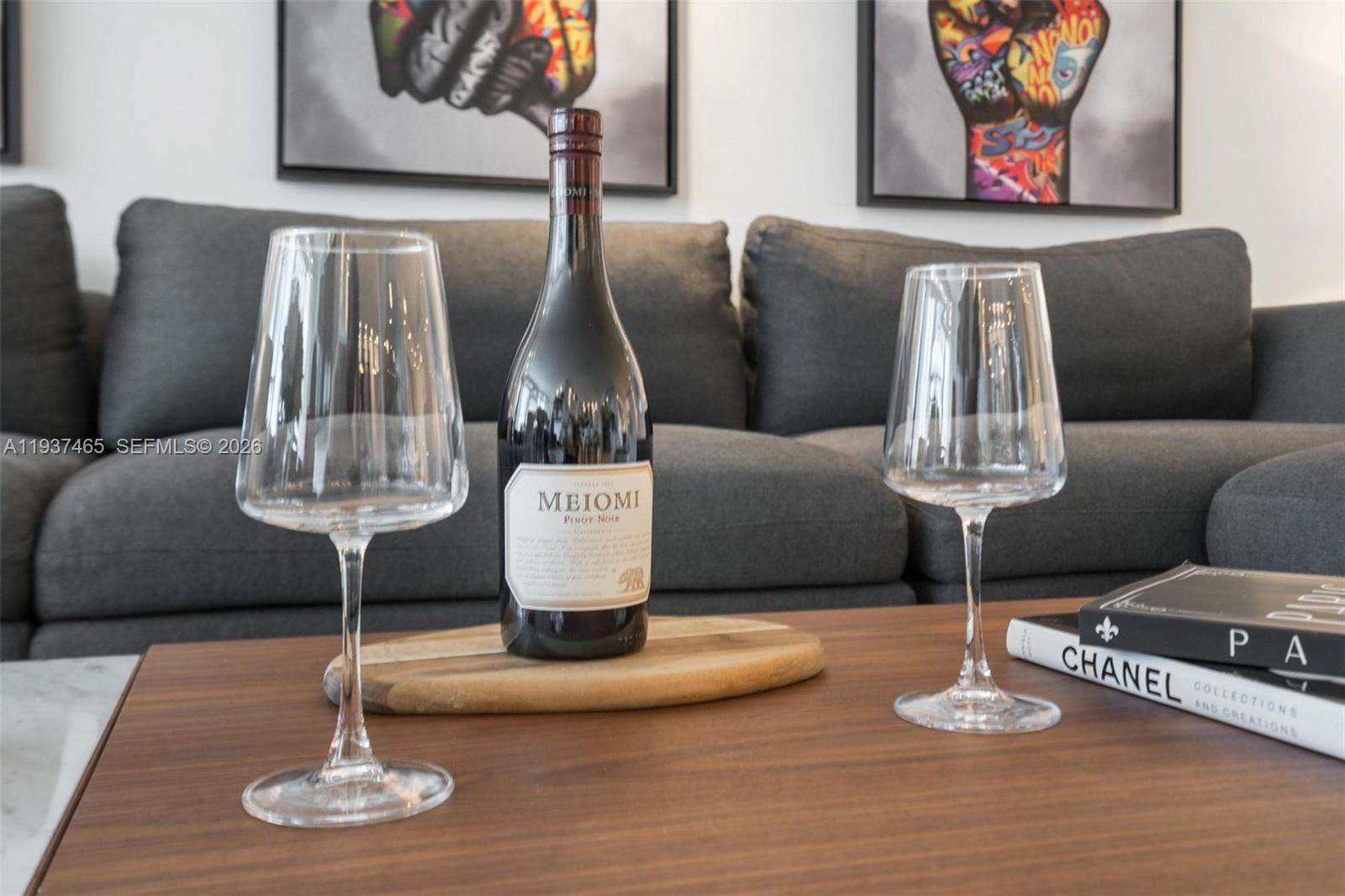 5225 Collins Ave # 1221