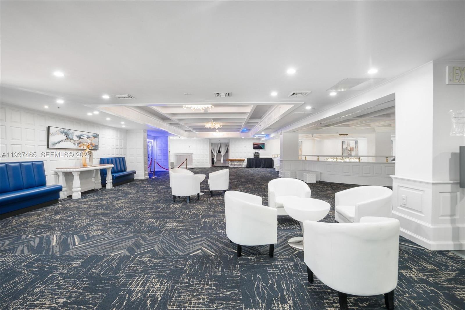 5225 Collins Ave # 1221