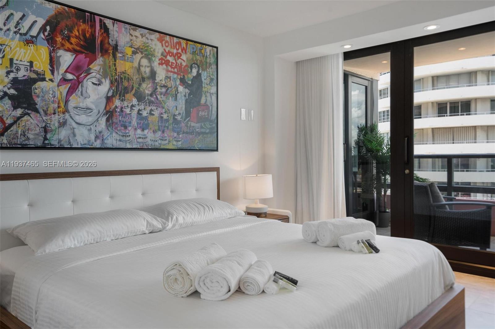 5225 Collins Ave # 1221