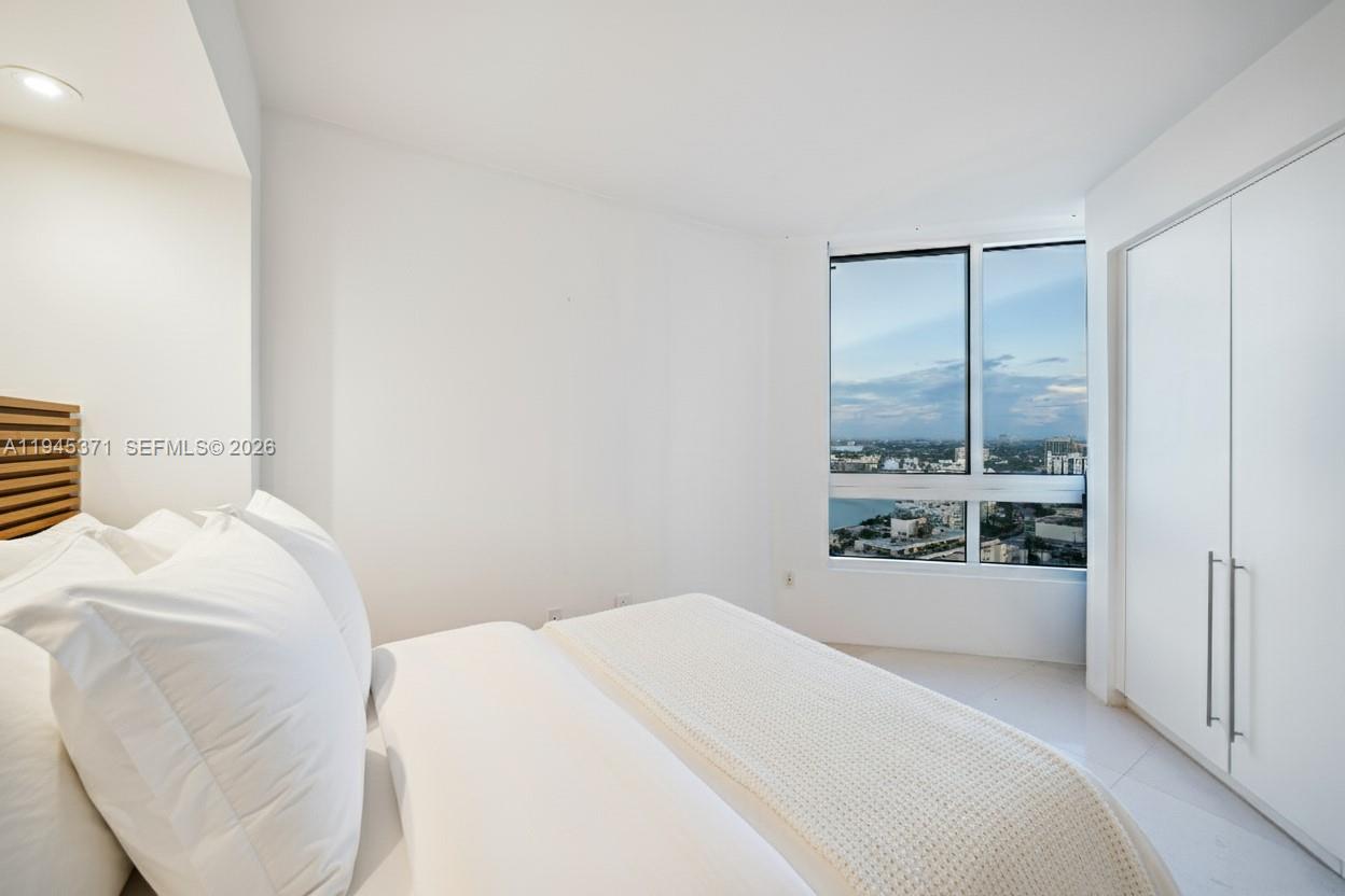 6365 Collins Ave # 2901