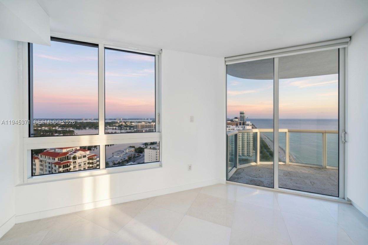 6365 Collins Ave # 2901