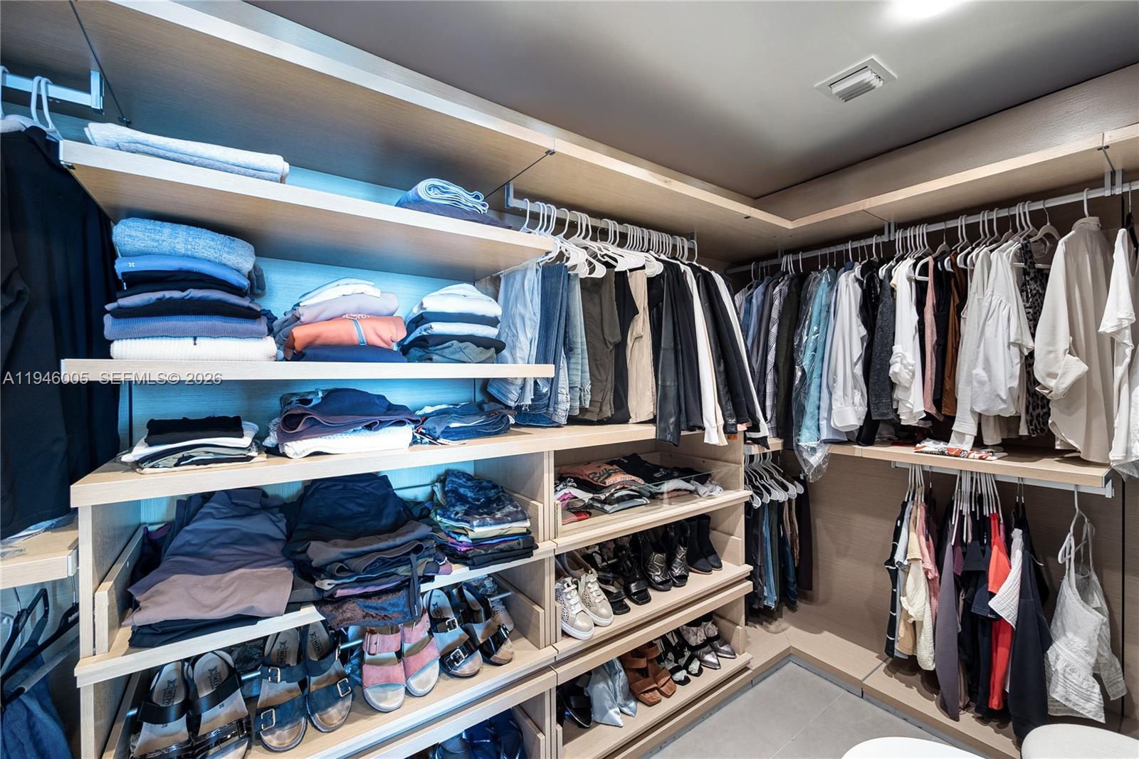 6799 Collins Ave Unit: LPH01 & LPH02