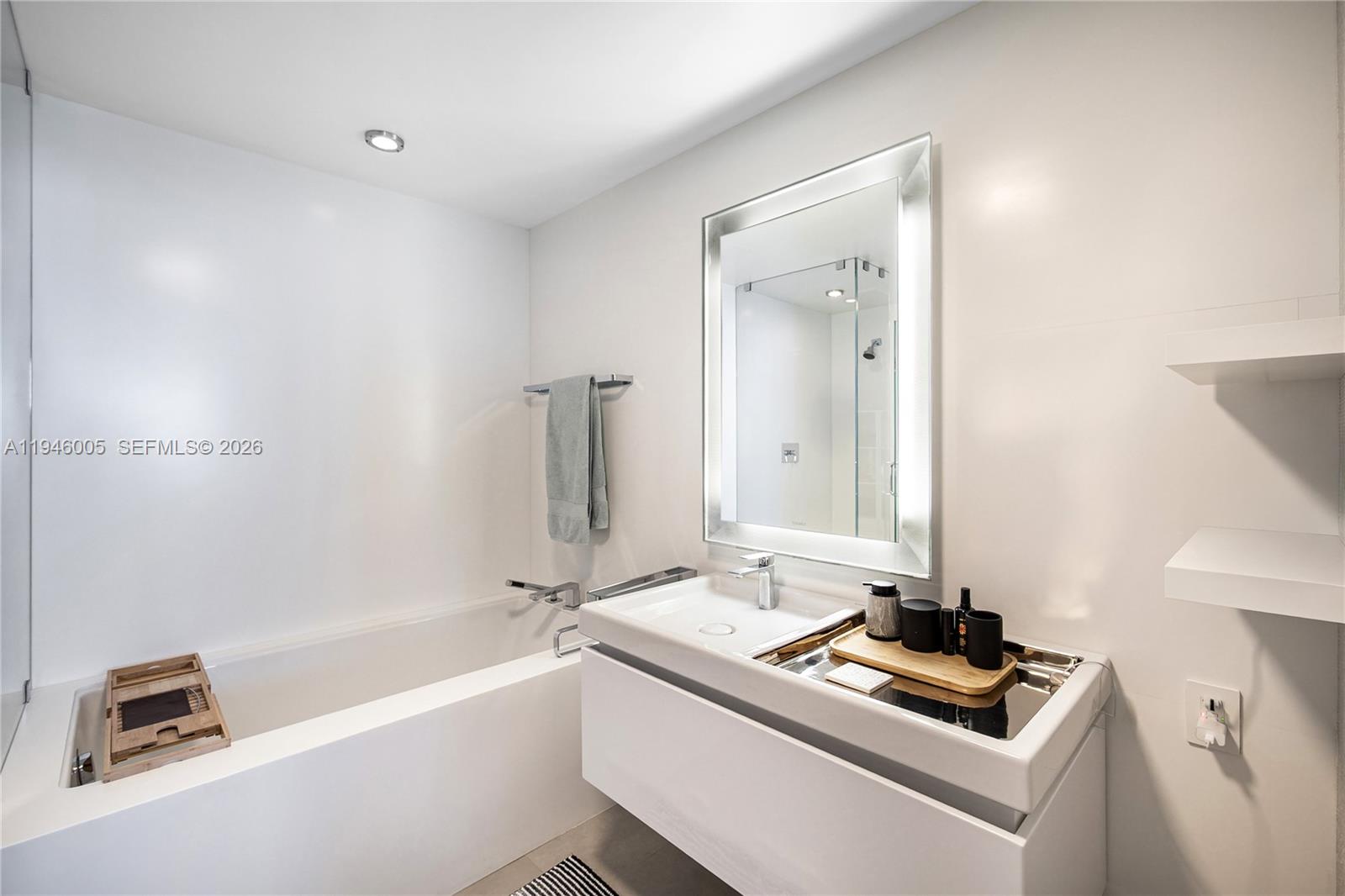 6799 Collins Ave Unit: LPH01 & LPH02