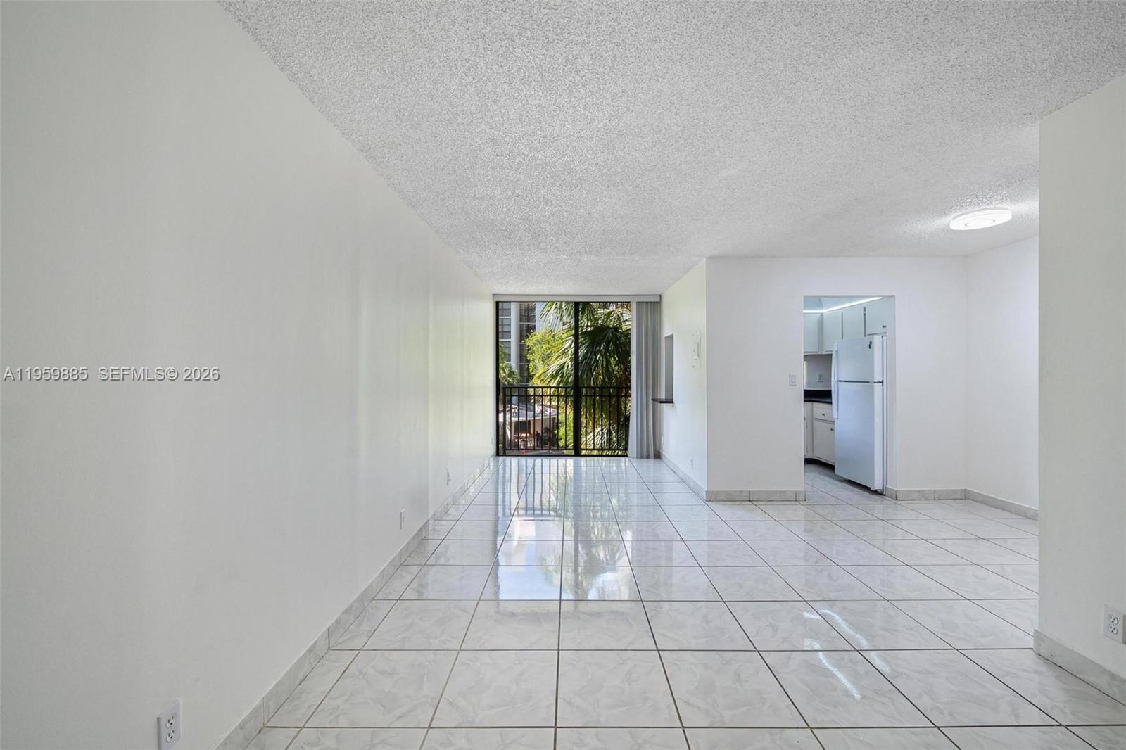 16909 N Bay Rd # 305
