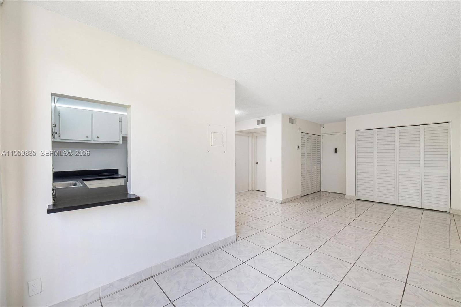 16909 N Bay Rd # 305