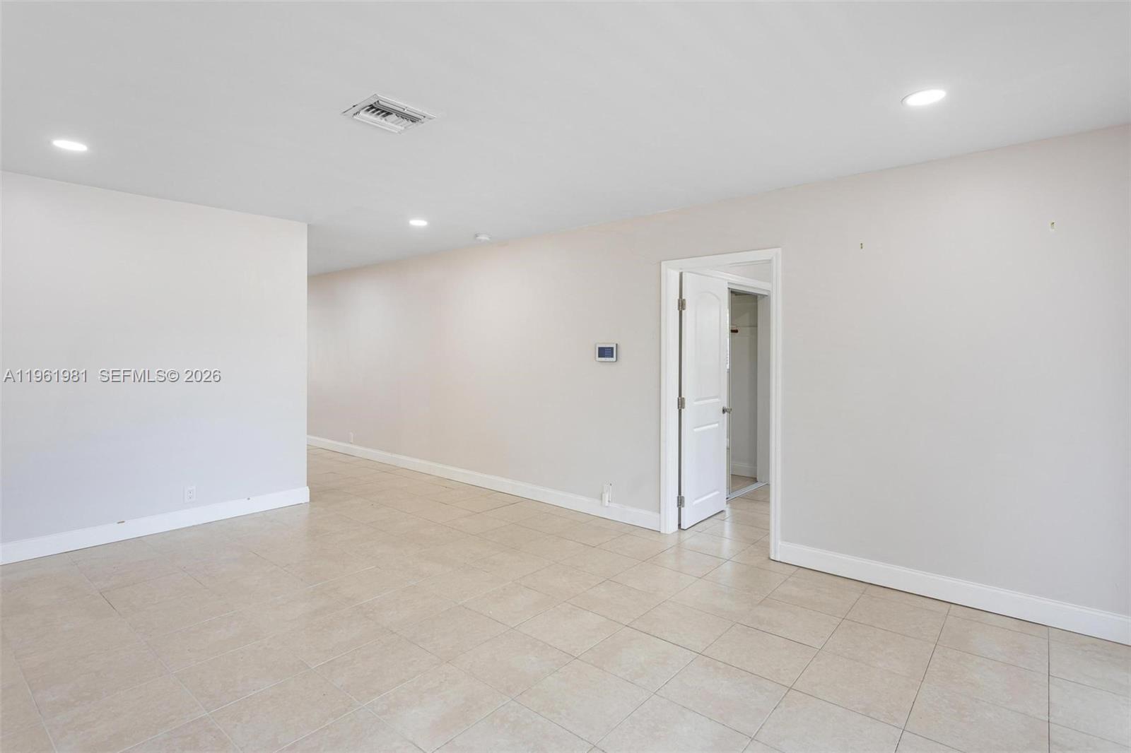 3241 NE 17th Ave Unit: S