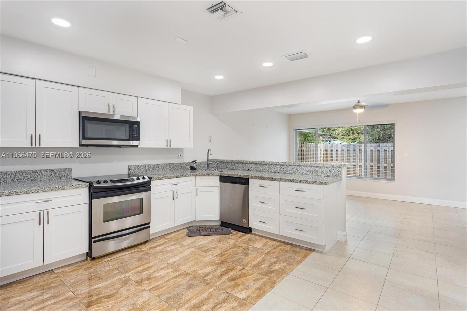 3241 NE 17th Ave