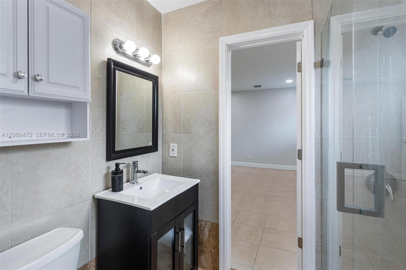 3241 NE 17th Ave