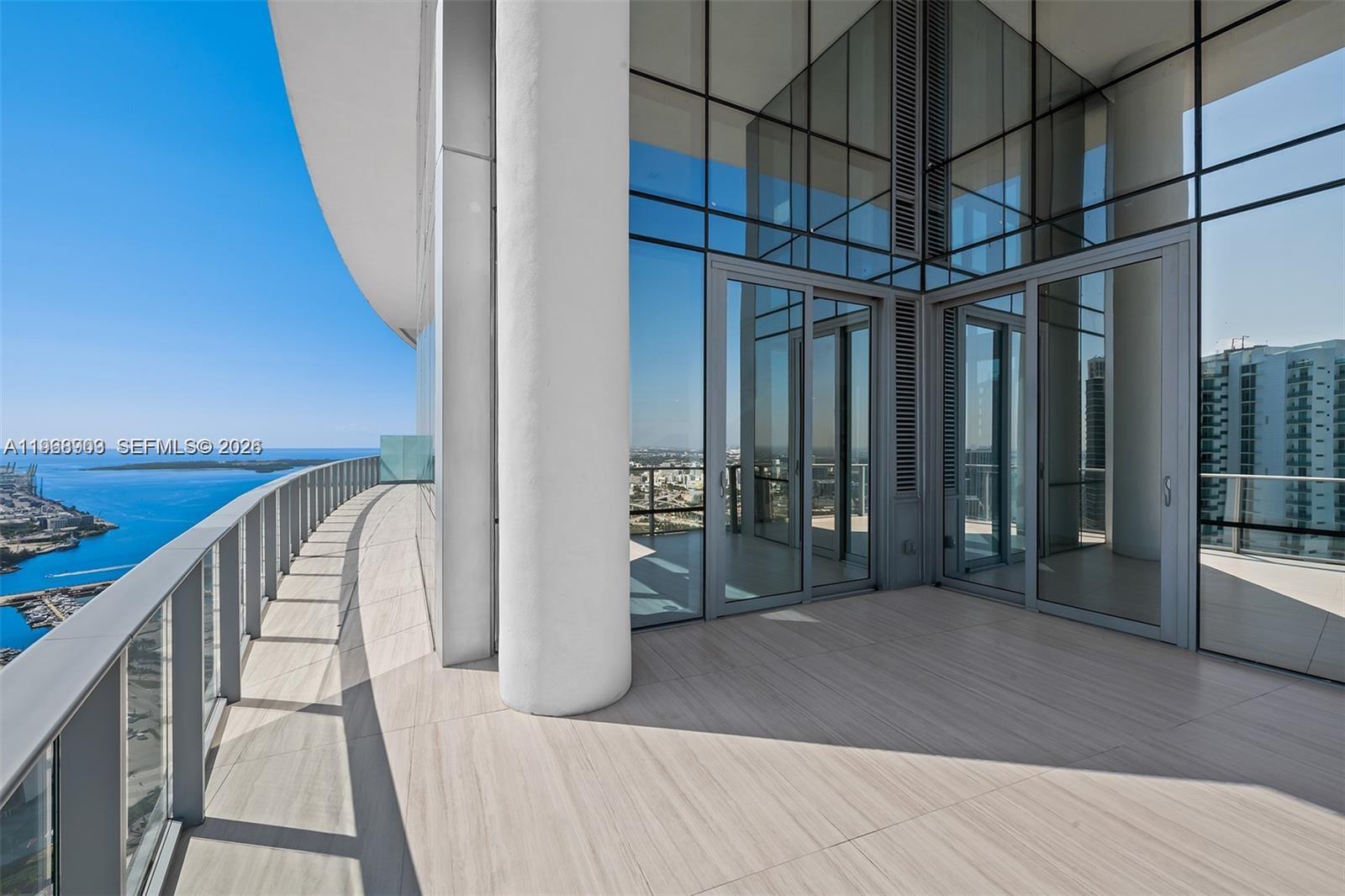 851 NE 1st Ave # 5001