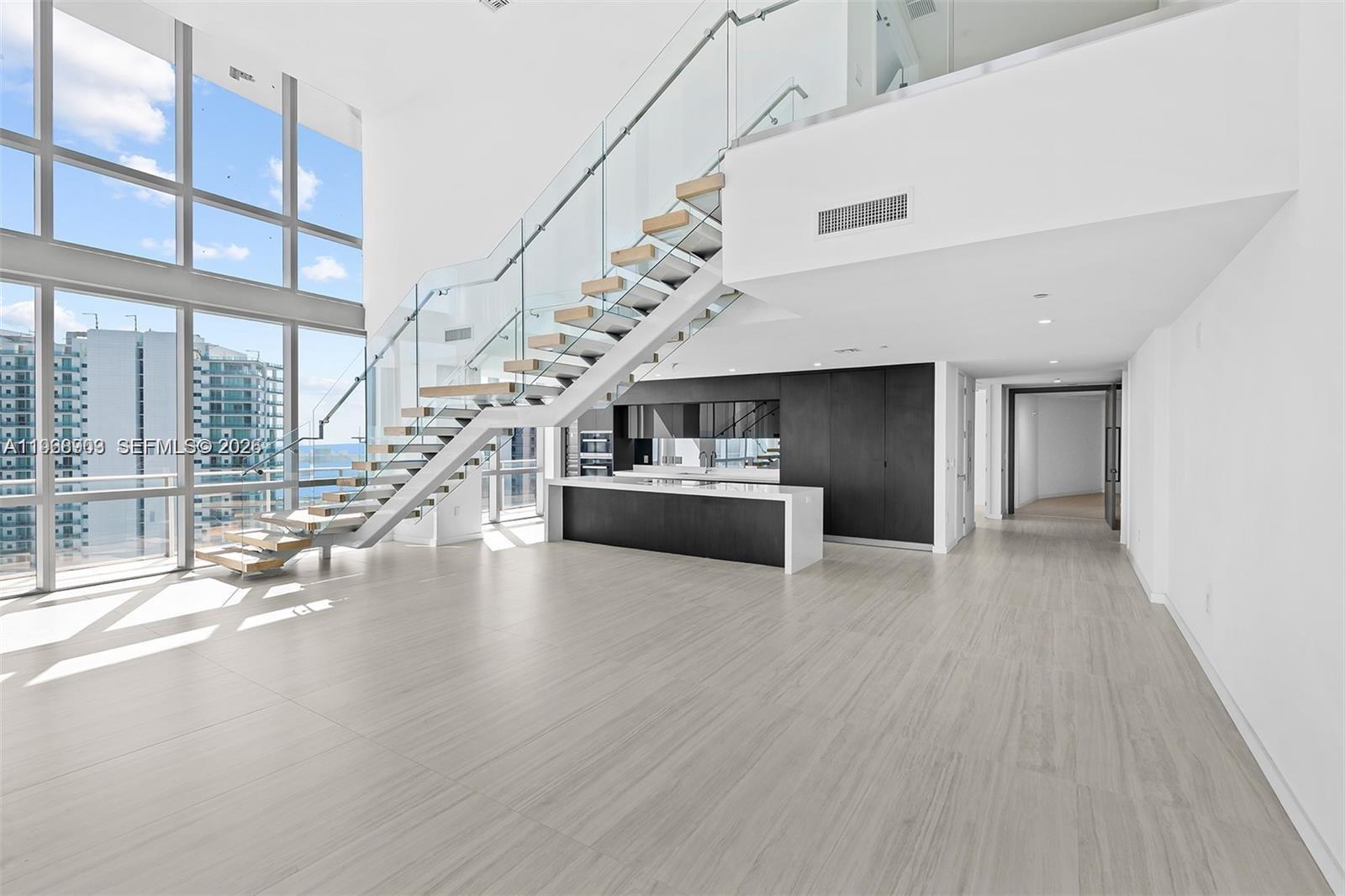 851 NE 1st Ave # 5001