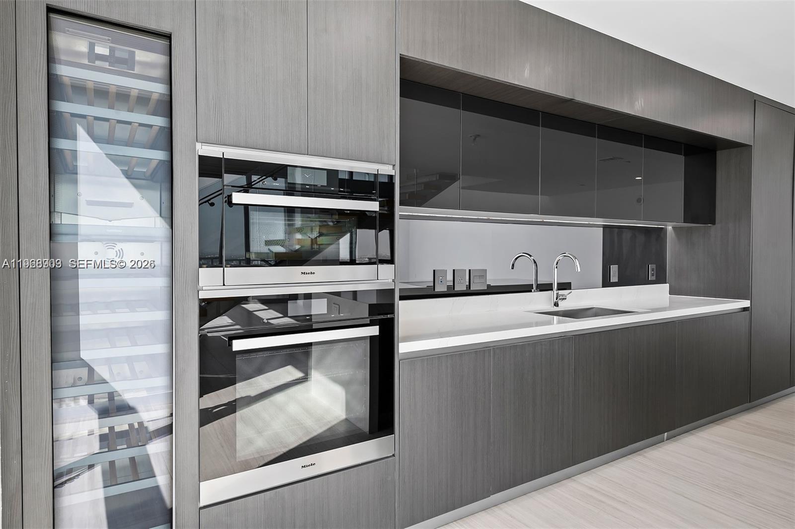 851 NE 1st Ave # 5001