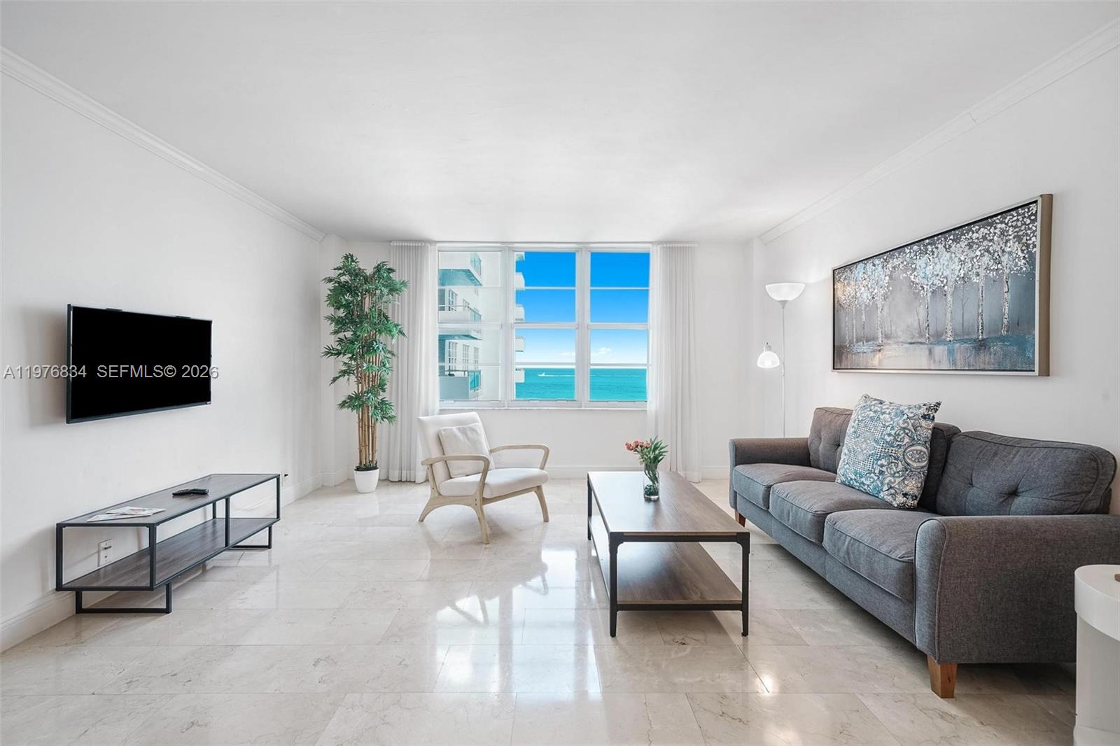 5101 Collins Ave # 11L
