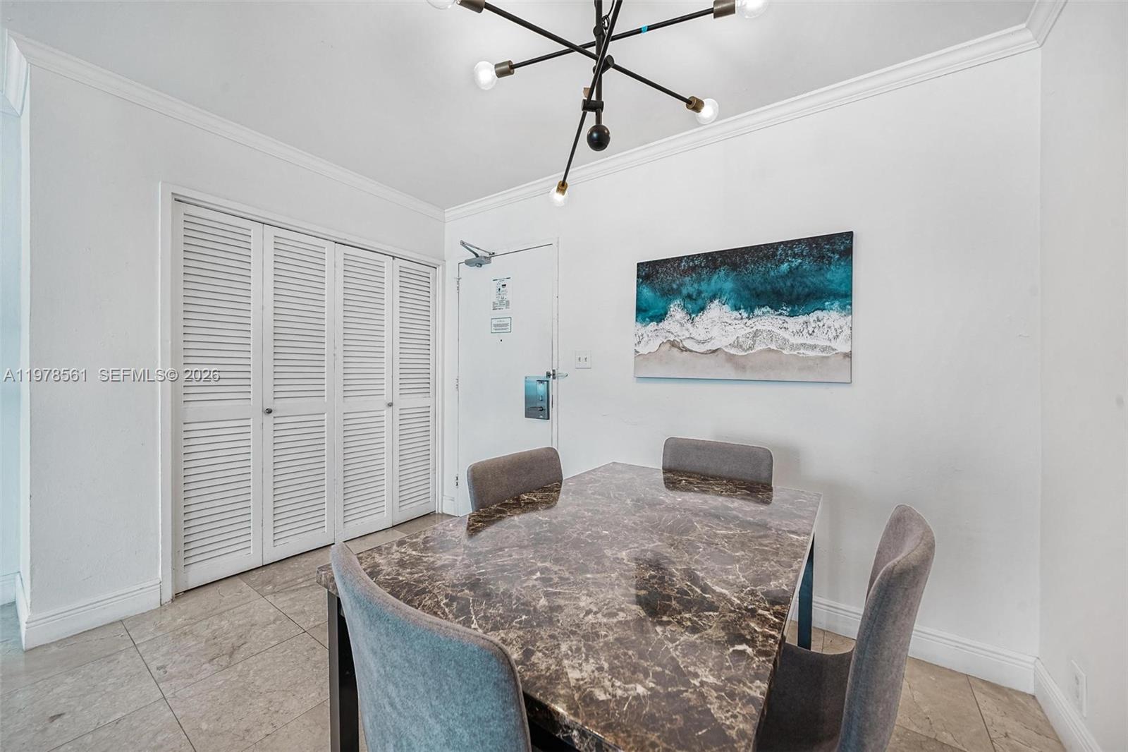 5101 Collins Ave # 11K