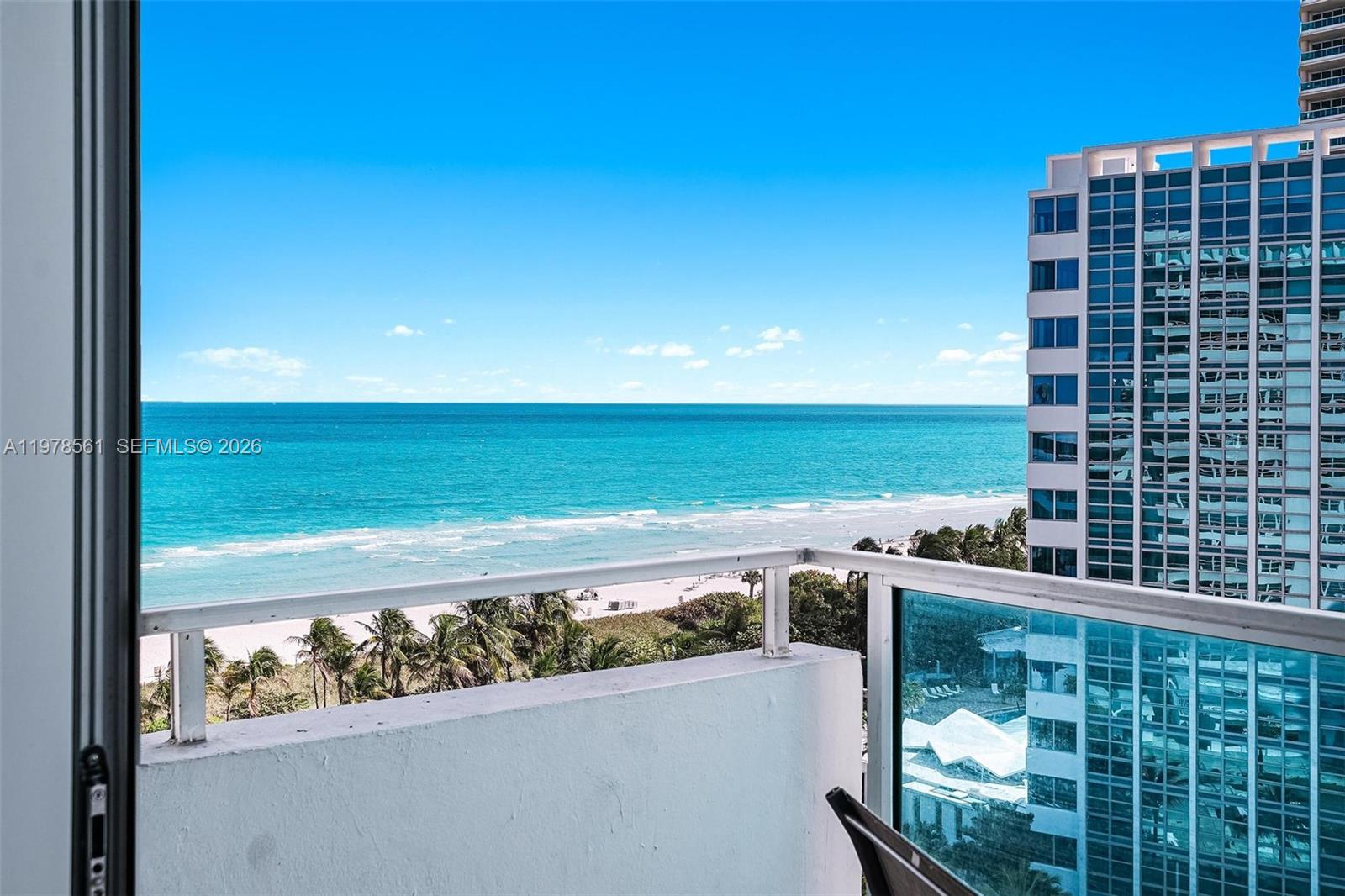 5101 Collins Ave # 11K